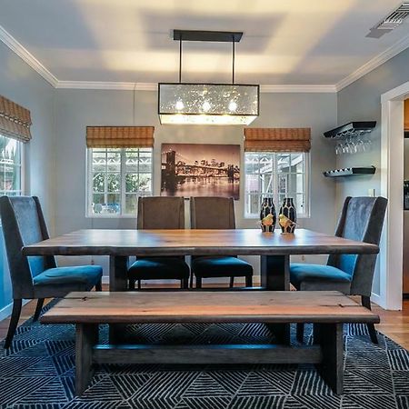 Stylish 2 Bed & 2 Bath At The Heart Of Hollywood With Free Parking - One Car Only Apartment Лос Анджелис Екстериор снимка