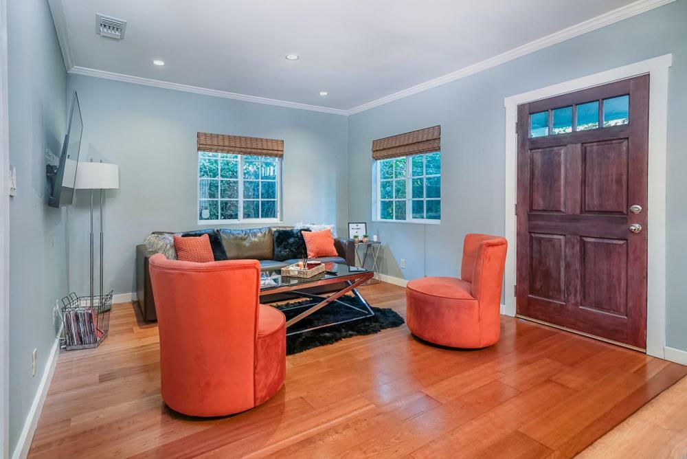 Stylish 2 Bed & 2 Bath At The Heart Of Hollywood With Free Parking - One Car Only Apartment Лос Анджелис Екстериор снимка
